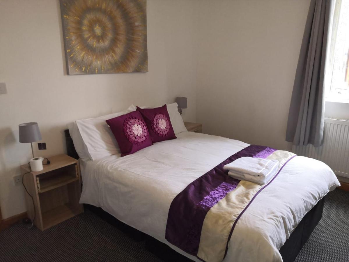 No 10 Limehouse Apartment Oldham Exterior photo